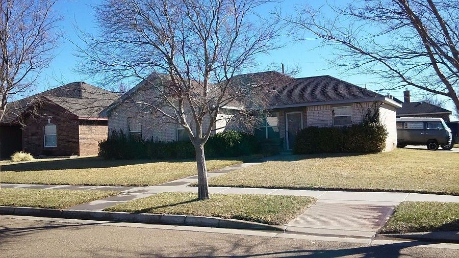 2nd image of 3819 S Roberts St