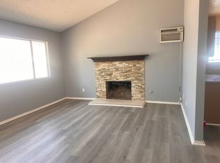 939 Lorraine Pl APT A, Rialto, CA 92376
