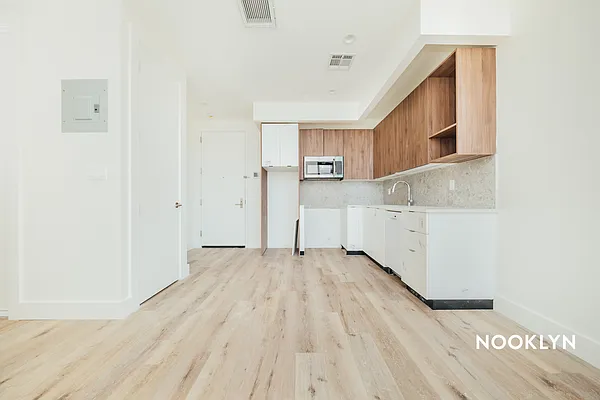 Rented by Nooklyn NYC LLC | media 67