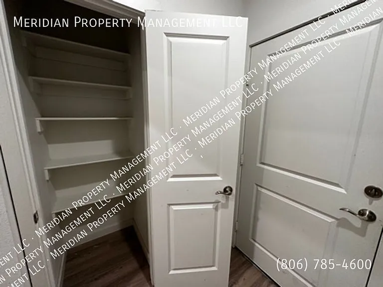 1215 N Evanston Ave — Photo 24