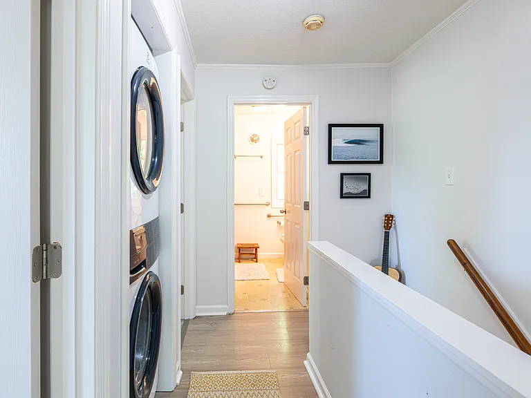 109 Hoyt Ln #109 — Photo 18