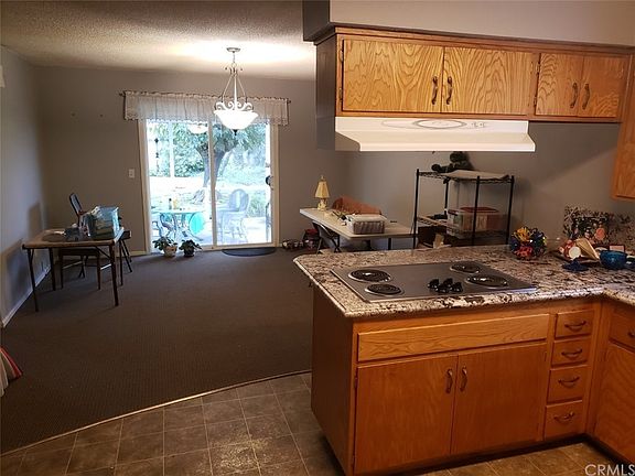 4th image of 878 Carol Ave