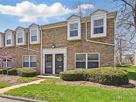 3rd image of 421 Colony Woods Dr