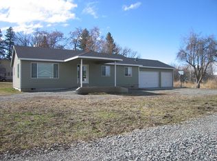 1005 Bryan St, Cove, OR 97824