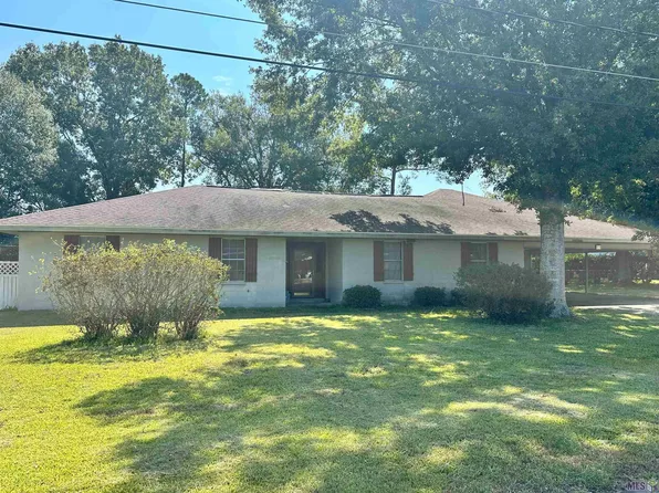 210 Heriard St, Plattenville, LA 70393
