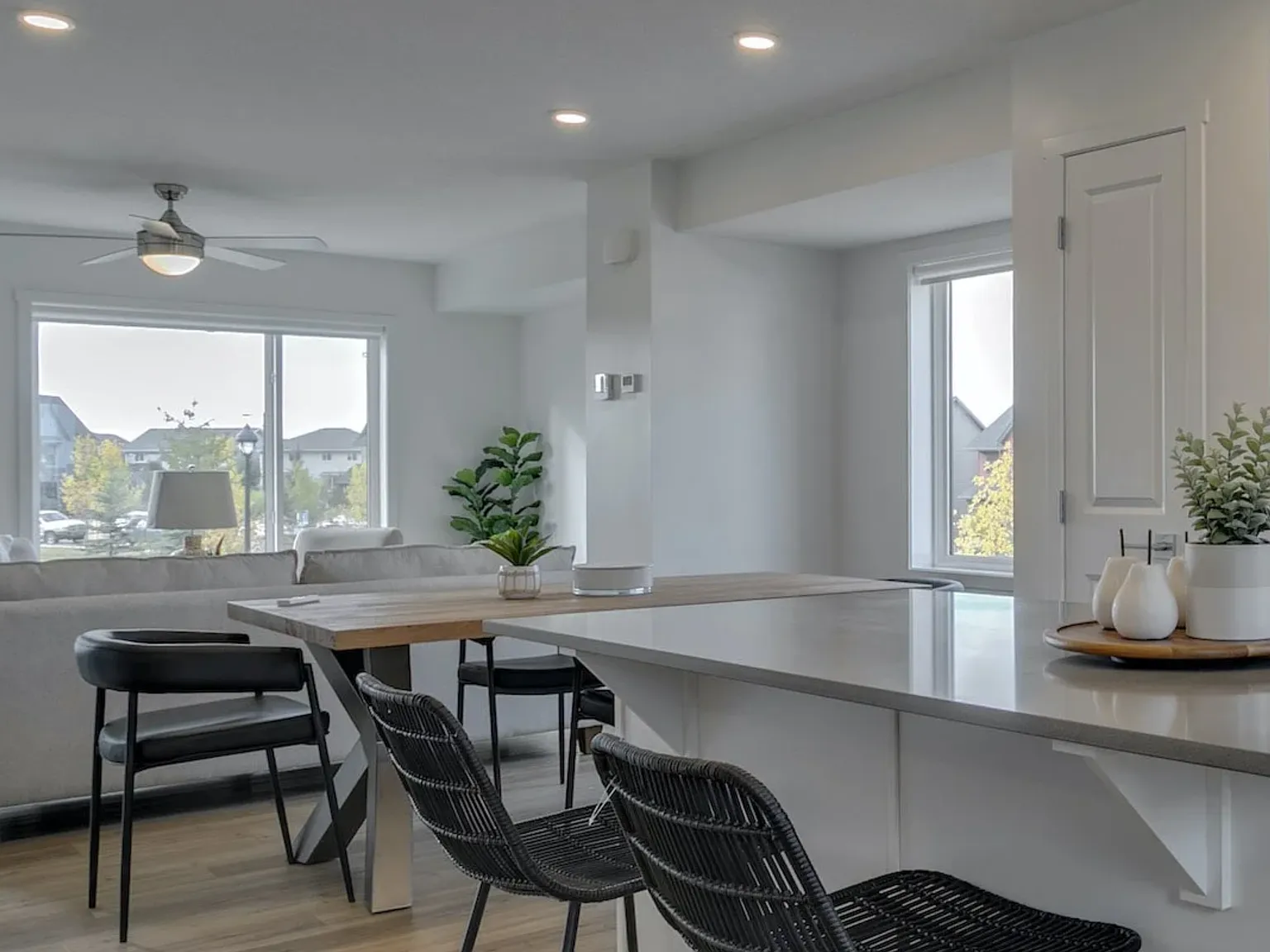 VUE at Creekwood — Photo 3