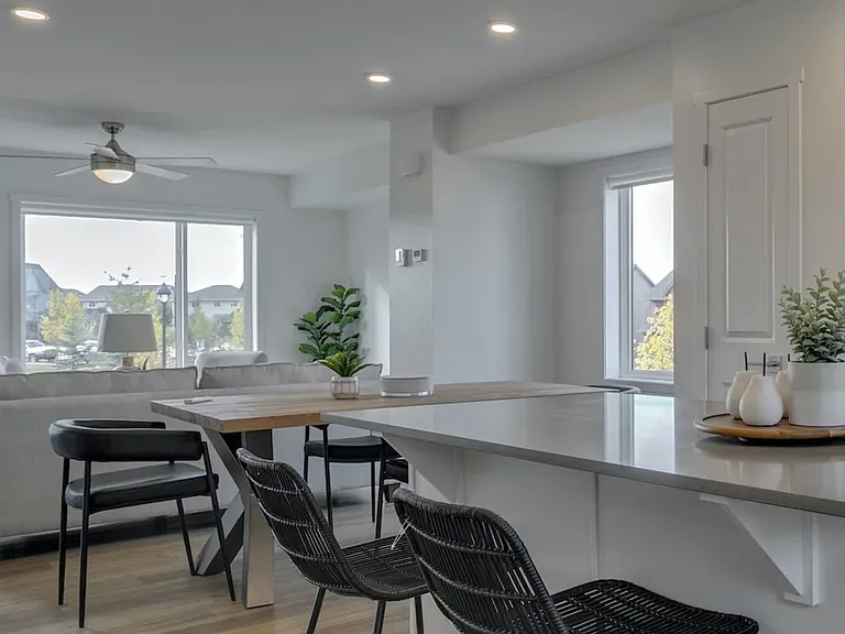 5250 Chapelle Rd SW — Photo 3