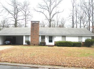 88 Azalea Dr, Columbus, MS 39705