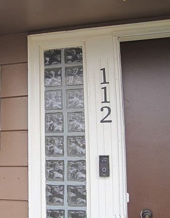 2nd image of 112 NE Birch Ave