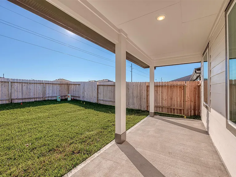 4303 Whitefish Ln — Photo 33