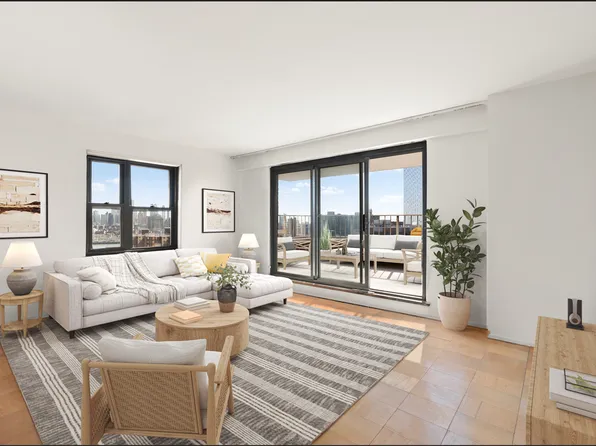 264 East Broadway image 1 of 6