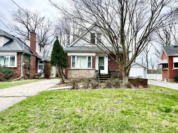 84 Binkley Cres, Hamilton, ON L8S 3L1