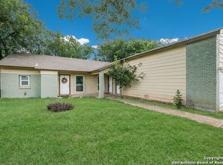 5214 Meadow Rise St, San Antonio, TX 78250