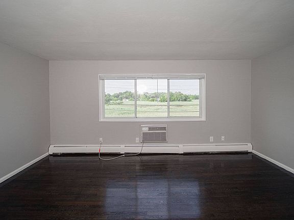 4th image of 99 Hemingway Ave #99C3