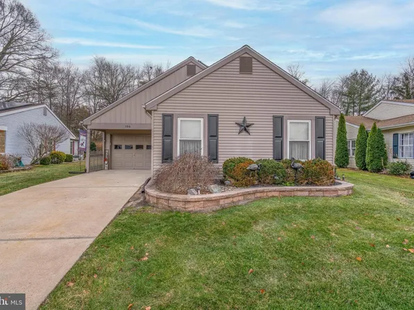 186 Dorchester Dr, Southampton, NJ 08088