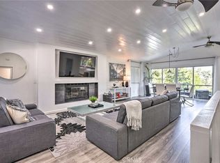 764 Bergschrund Dr, Crestline, CA 92325