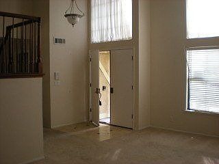 5th image of 213 Hillview Dr