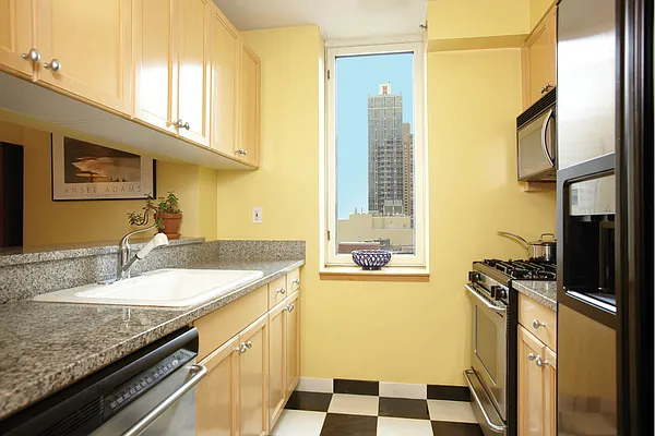 Sold by Stribling | media 30
