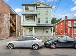 442-446 Carroll Ave, Bridgeport, CT 06607