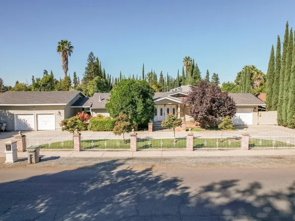 4895 N Thorne Ave, Fresno, CA 93704