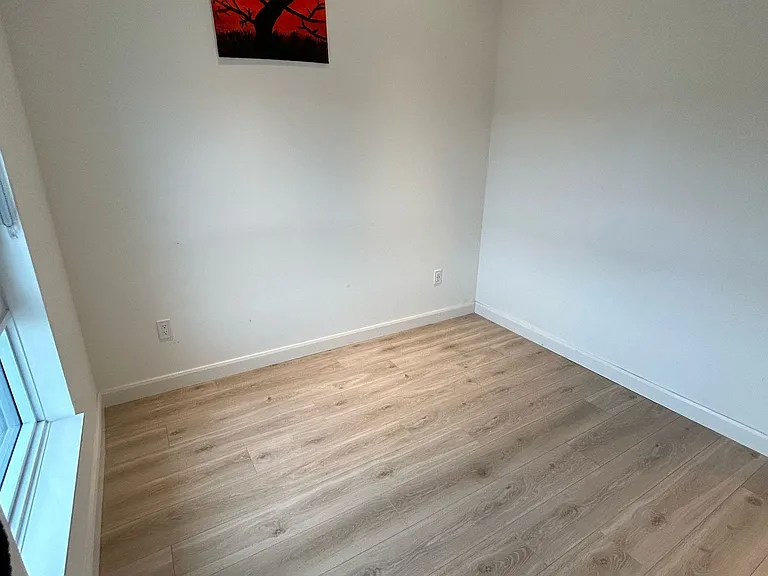 741 King St W #1404 — Photo 9