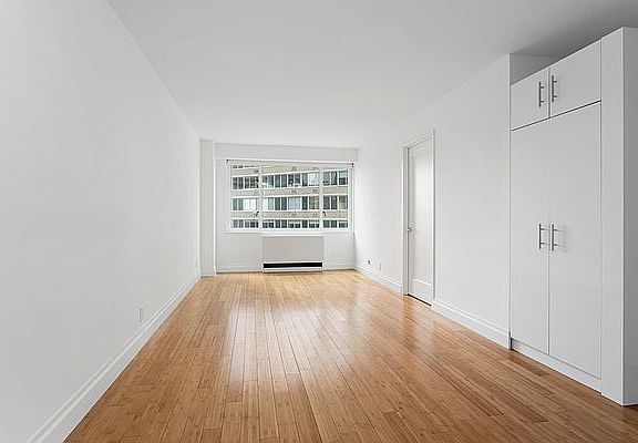 2nd image of 400 E 54th St APT 20G