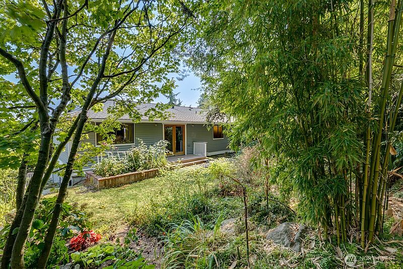 4th image of 14805 37th Avenue NE