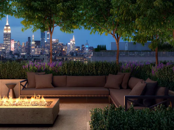 108 Leonard Street image 15 of 17