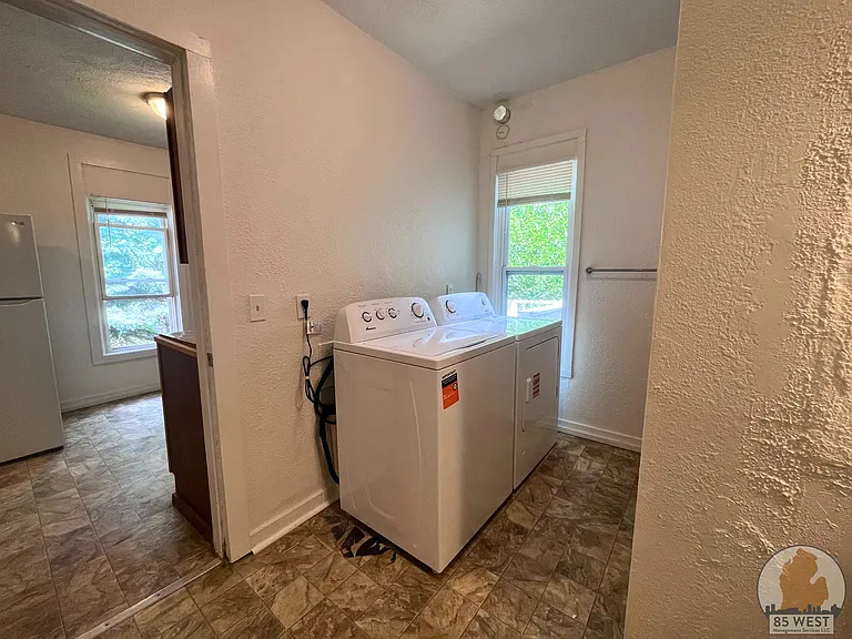1046 Lafayette Ave SE #2 — Photo 15