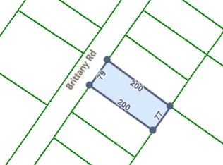 621 Brittany Rd, Southport, NC 28461