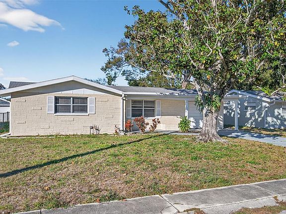 3rd image of 7547 Cumber Dr