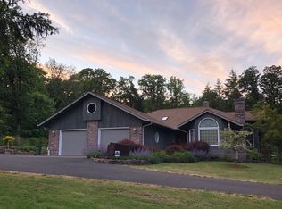 216 Talemena Dr, Cottage Grove, OR 97424