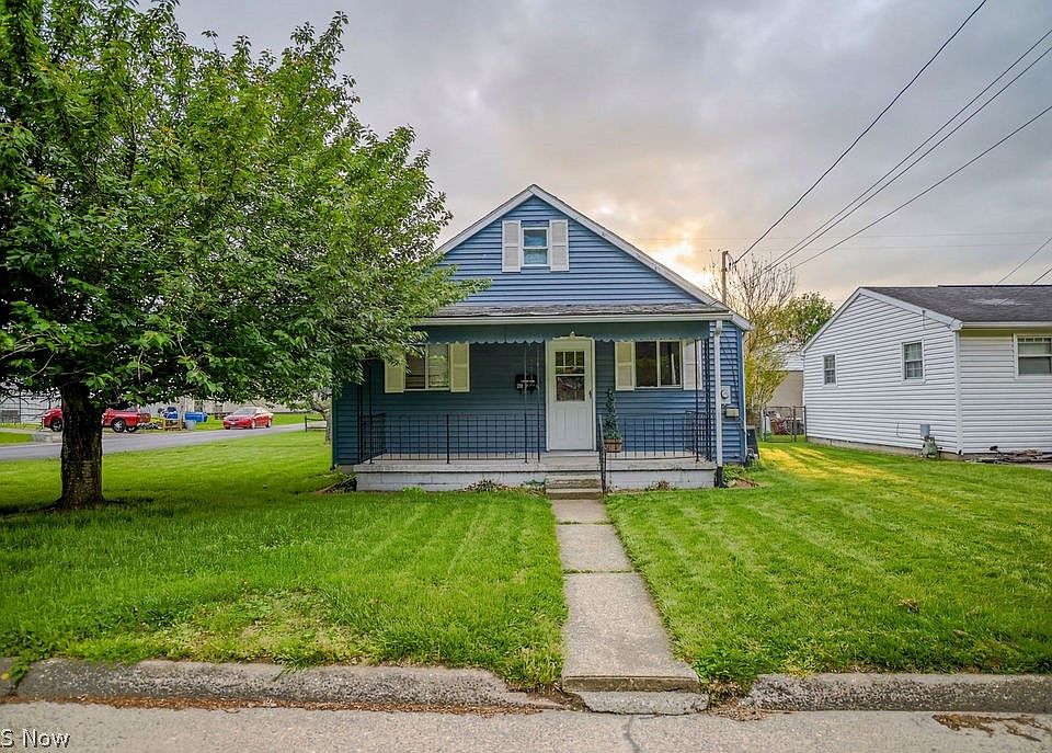 1st image of 710 21st St