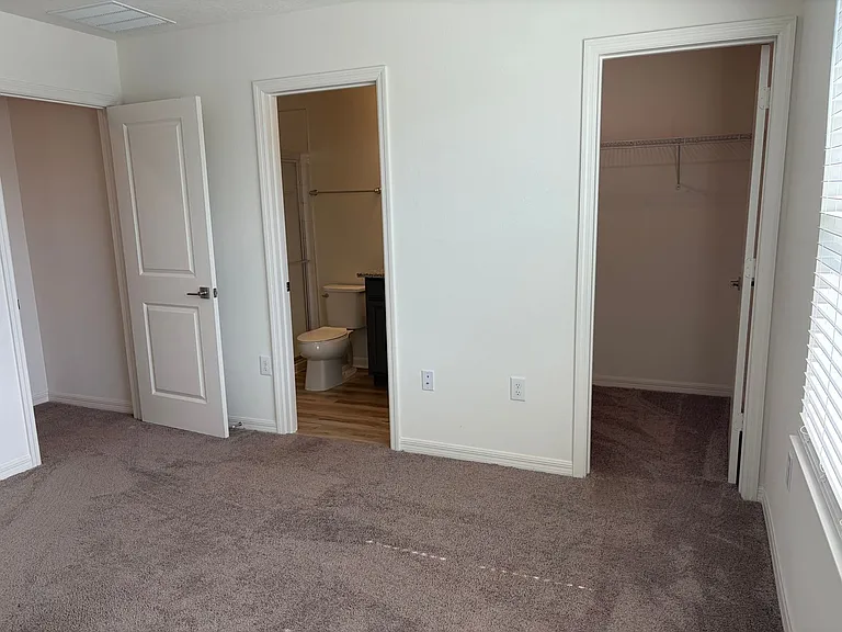 1492 Mirabella Cir — Photo 22