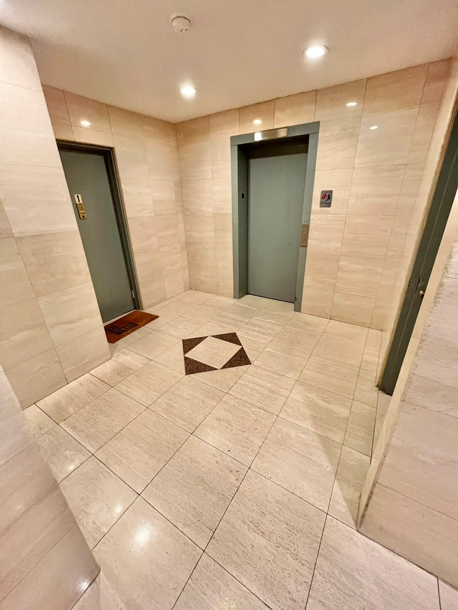 Sutton Place, Manhattan 4
