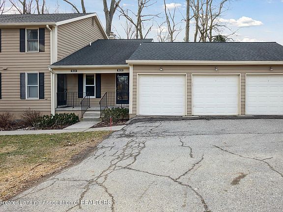 3rd image of 1830 Burcham Dr