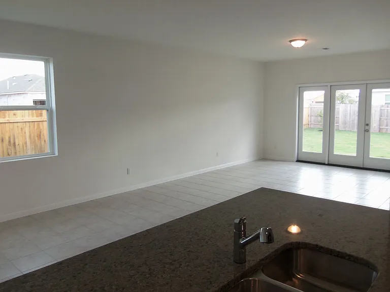 303 Cold Springs Loop — Photo 10