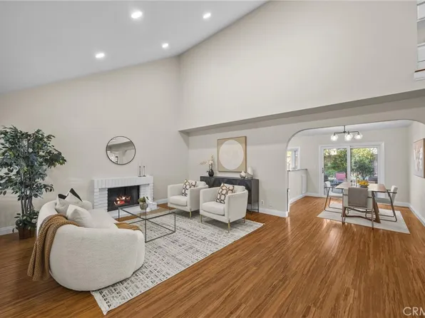 13 Carson, Irvine, CA 92620