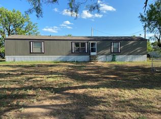 10037 Possum Hollow Rd, San Angelo, TX 76901