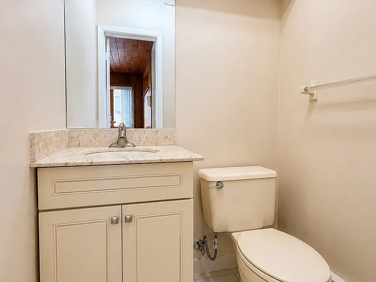 106 Green Valley Rd #2 — Photo 10
