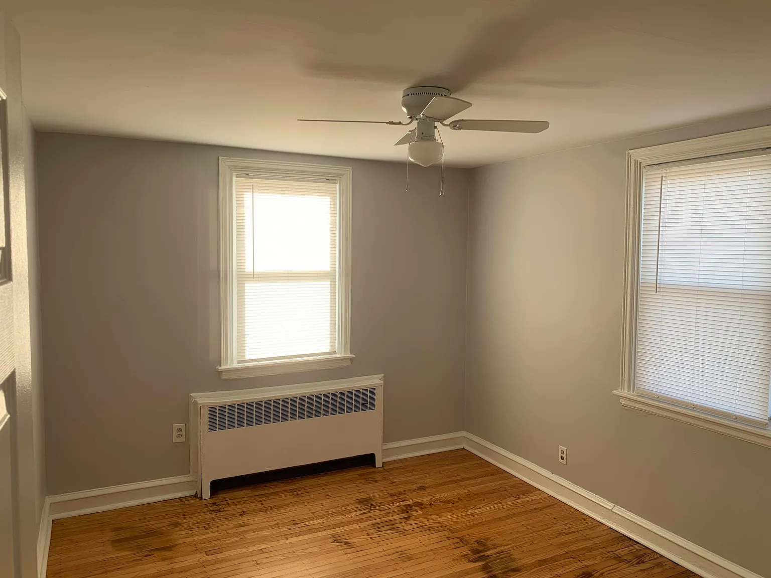 2 bed, 1200 sqft, $1,300 — Photo 4