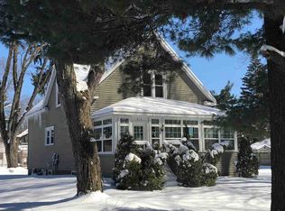 816 School St, Withee, WI 54498