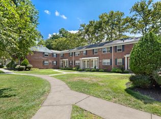 96 E Lakeview Ave #153, Leonia, NJ 07605