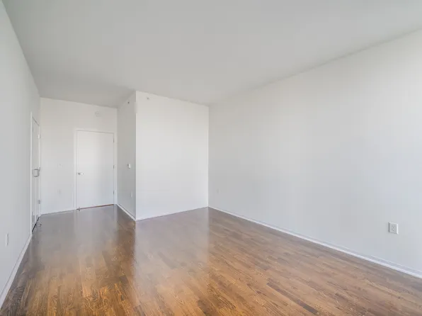 2030 Hudson Street image 269 of 284