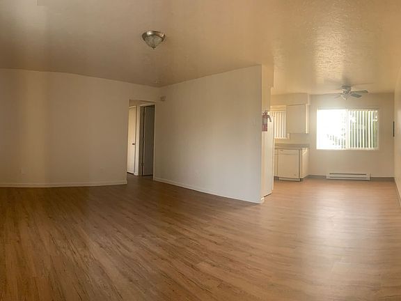 4th image of 2627-2653 SE 145th Ave