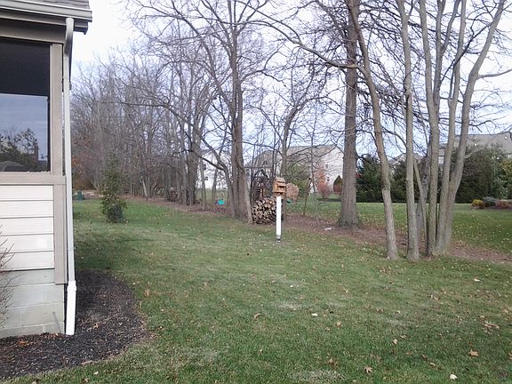 3rd image of 6667 Park Mill Dr