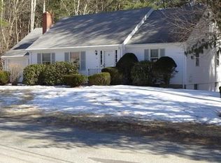 40 Prentice Rd, Northbridge, MA 01534