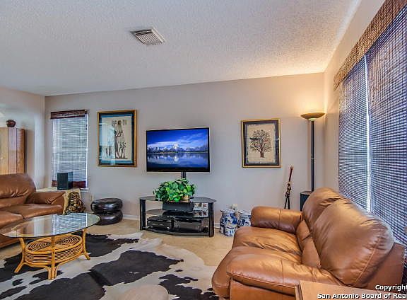 5th image of 9423 Winding Elm Pl