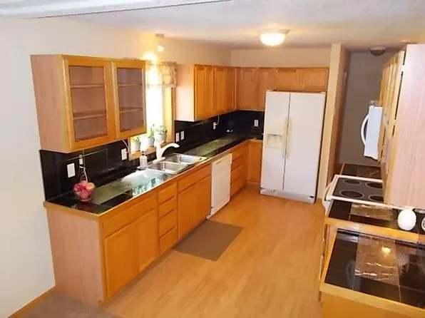 21189 Paint Ln N, Forest Lake, MN 55025