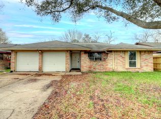 7206 Yellow Pine Dr, Houston, TX 77040